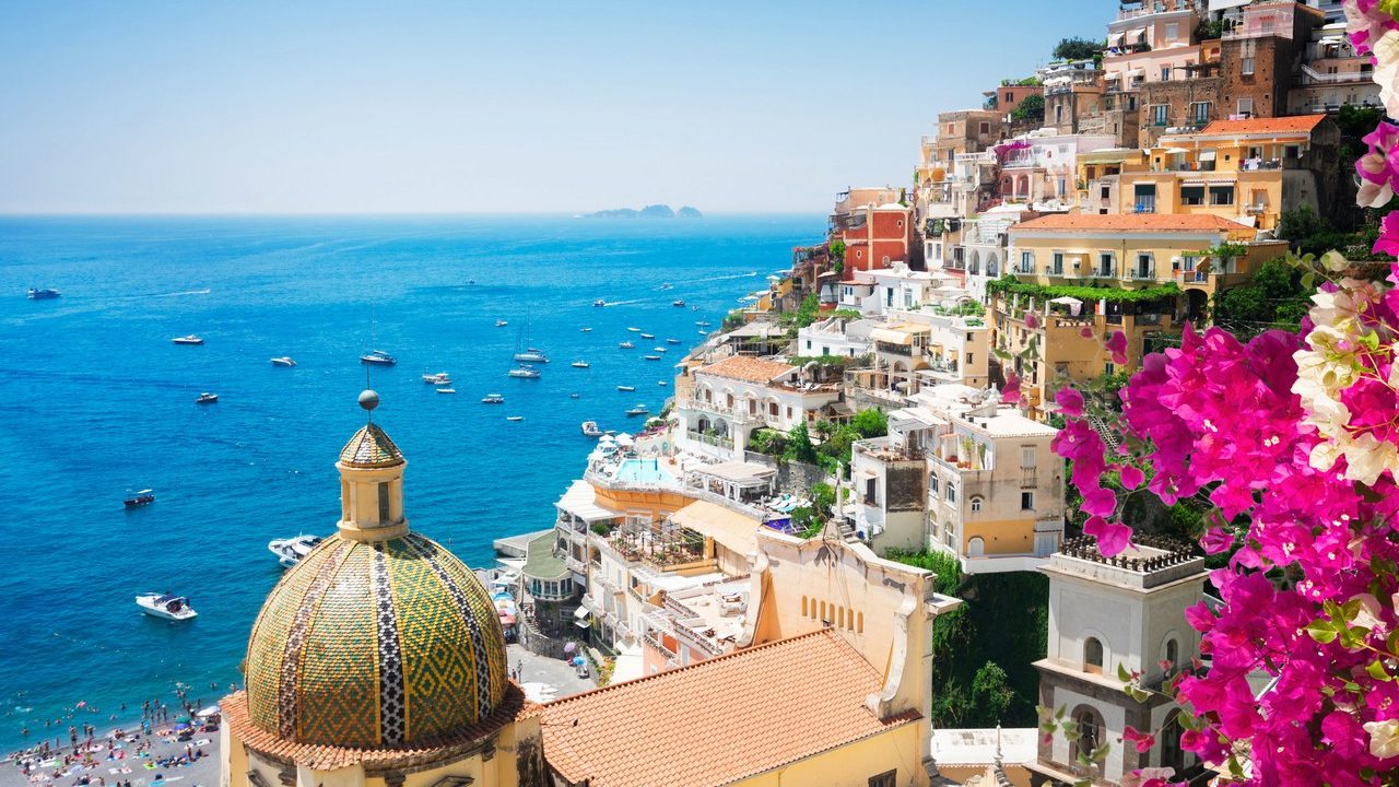 https://blog.neterra.tv/wp-content/uploads/2019/07/00-story-image-amalfi-coast-italy-travel-guide-1280x720.jpg